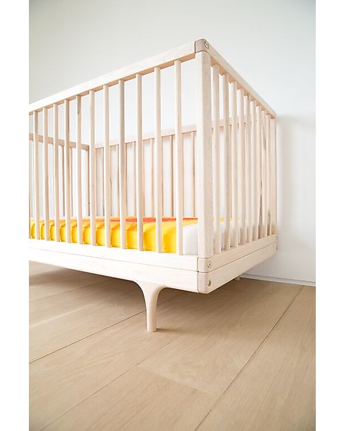 junior crib